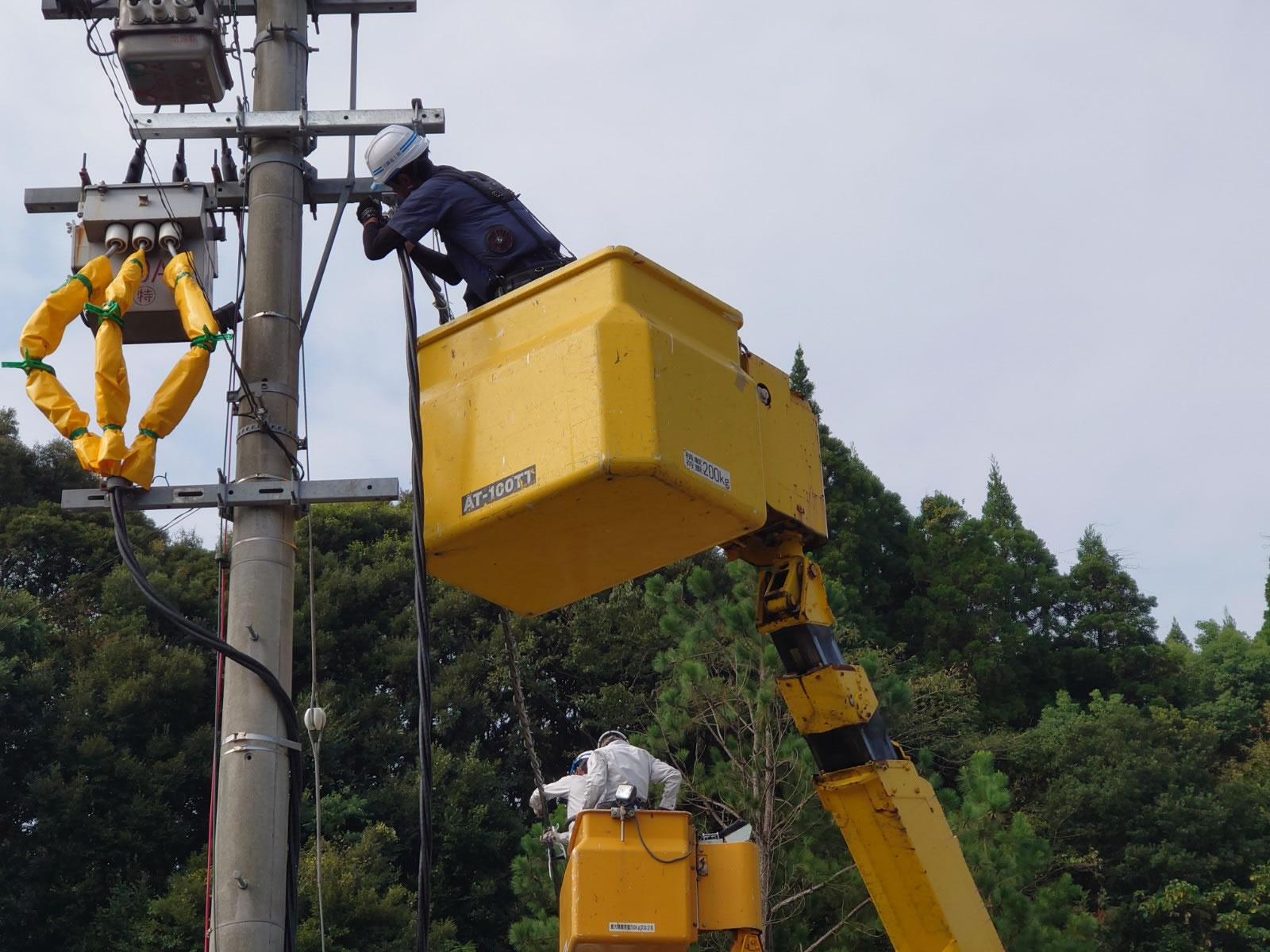 R4.10 某ファクトリー高圧受変電設備改修工事②