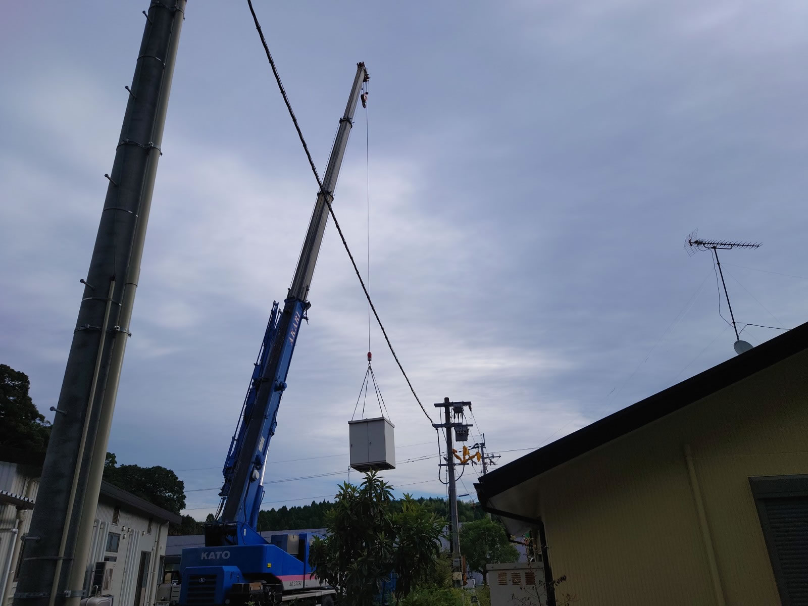 R4.10 某ファクトリー高圧受変電設備改修工事④
